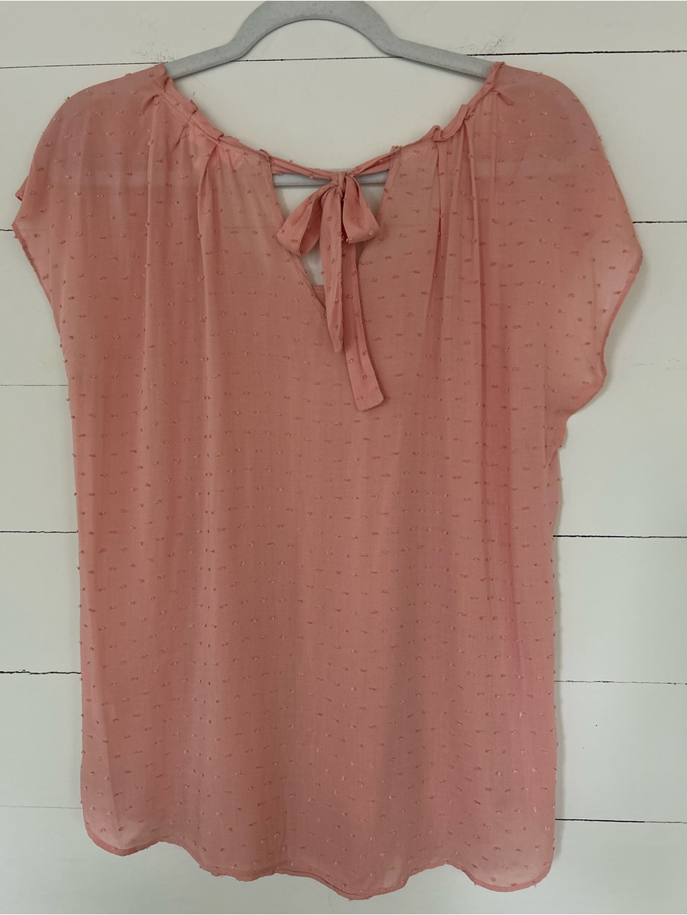 Lauren Conrad Sheer Soft Blush Swiss Dot Tie-Back Blouse. Size Large. - Picture 2 of 5